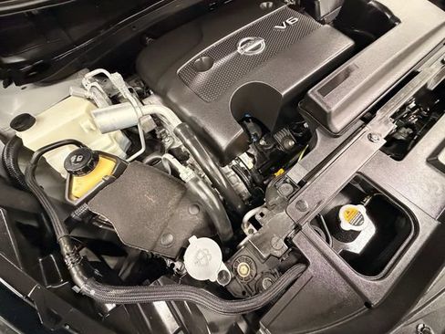 Certified 2024 Nissan Murano SL FWD image 10