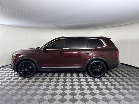 Used 2021 Kia Telluride SX AWD/4WD image 2