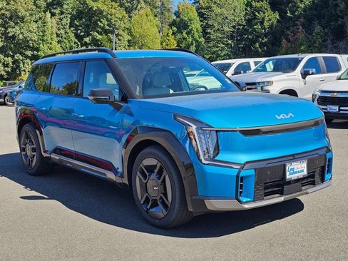 New 2026 Kia EV9 GT-Line AWD/4WD image 3