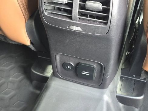 Used 2024 Ford Bronco Sport Badlands w/ Premium Package image 17