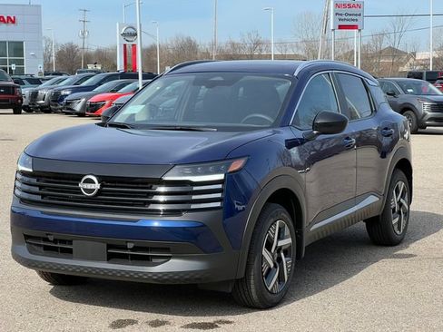 New 2026 Nissan Kicks SV w/ SV Premium Package FWD image 33
