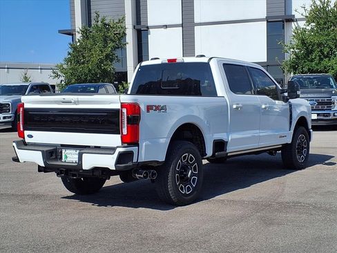 New 2026 Ford F250 Platinum image 4