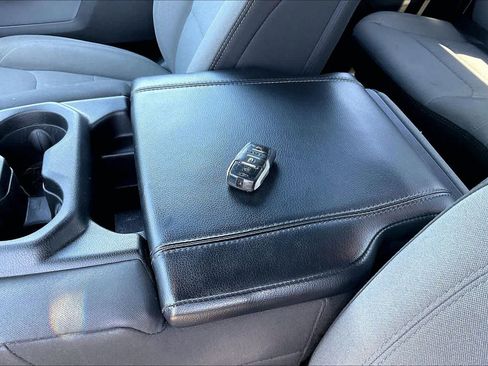 Used 2023 RAM 1500 Big Horn RWD image 14