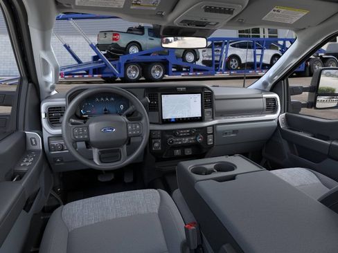 New 2026 Ford F250 XLT w/ XLT Premium Package AWD/4WD image 9