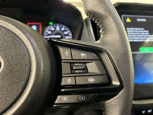 Used 2025 Subaru Forester Premium AWD/4WD image 14