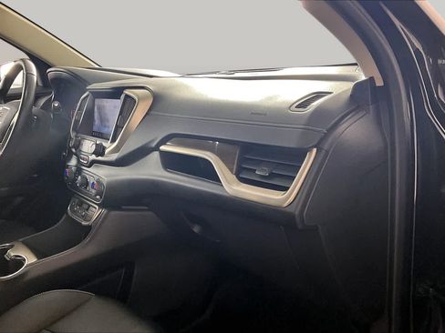 Used 2023 GMC Terrain Denali w/ Black Diamond Edition AWD/4WD image 17