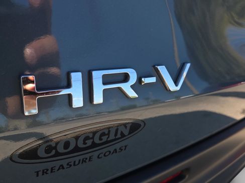 Certified 2024 Honda HR-V LX image 17