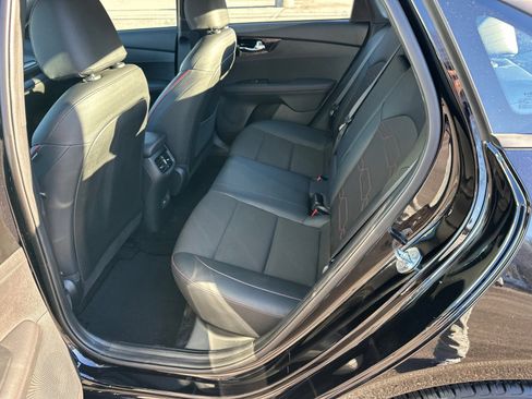 Used 2022 Kia Forte GT image 20