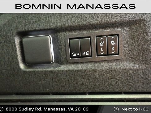 Used 2023 Chevrolet Tahoe Premier w/ Premium Package 2 AWD/4WD image 24