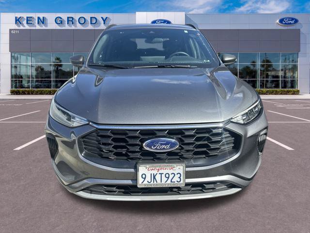 Used 2023 Ford Escape ST-Line w/ Equipment Group 301A FWD image 3