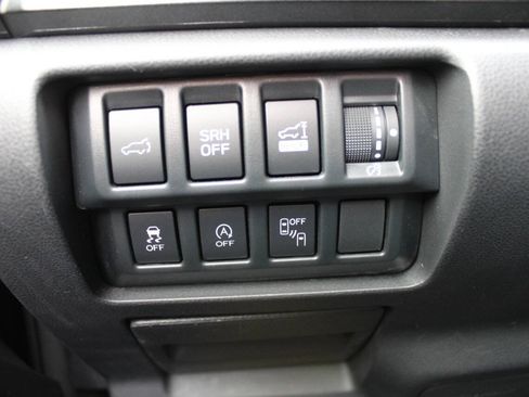 Used 2024 Subaru Forester Wilderness w/ Wilderness Package AWD/4WD image 18