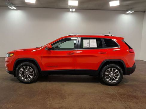 Used 2021 Jeep Cherokee Latitude Lux w/ Comfort/Convenience Group AWD/4WD image 27