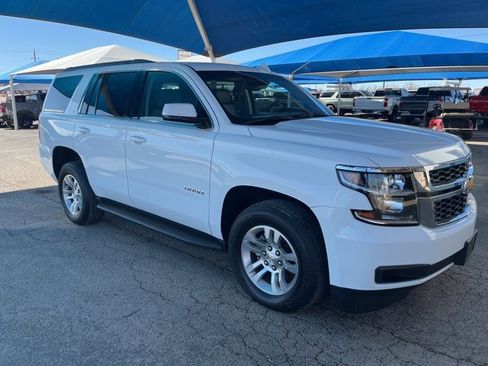 Used 2016 Chevrolet Tahoe LT image 3