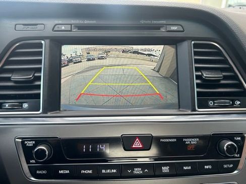 Used 2017 Hyundai Sonata Limited w/ Ultimate Package 04 image 11