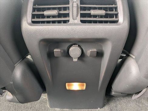 Used 2010 Honda Ridgeline RTL image 17