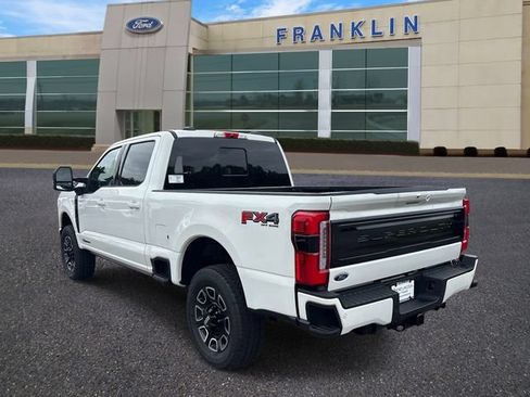 New 2026 Ford F250 Platinum w/ FX4 Off-Road Package AWD/4WD image 5