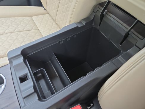 Certified 2024 Nissan Murano Platinum w/ Cargo Package image 23