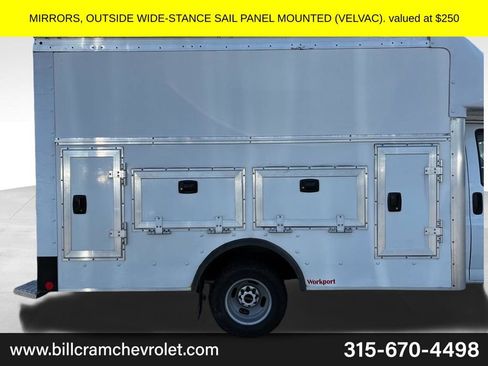 Used 2022 GMC Savana 3500 w/ Power Convenience Package RWD image 11