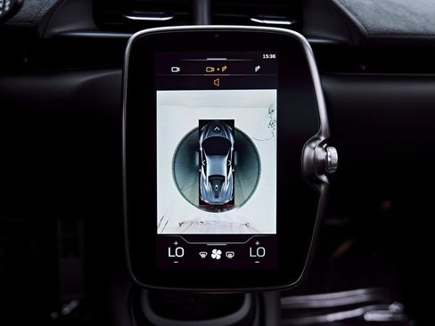 Used 2026 McLaren Artura RWD image 88