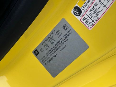 Used 2017 Chevrolet Camaro SS image 16