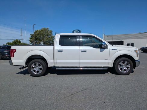 Used 2015 Ford F150 Lariat RWD image 3