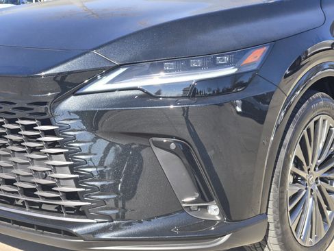 New 2026 Lexus RX 450h AWD image 5