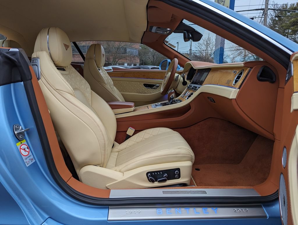 Used 2020 Bentley Continental GT AWD/4WD image 36