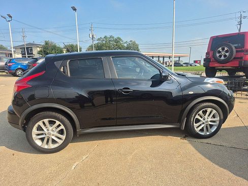 Used 2013 Nissan Juke SL AWD/4WD image 2