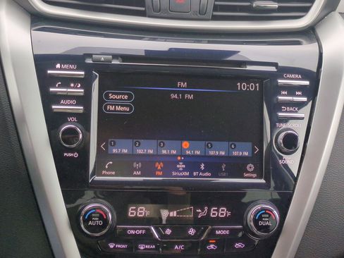 Used 2022 Nissan Murano S image 25