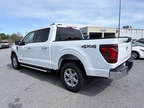 Used 2025 Ford F150 XLT w/ Equipment Group 301A Standard AWD/4WD image 7