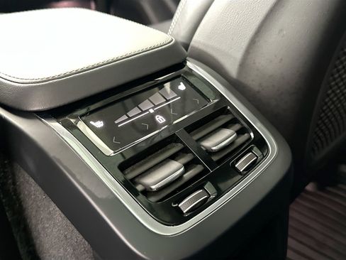 Used 2021 Volvo XC90 T8 Inscription Expression image 27