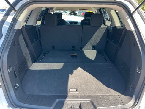 Used 2016 Chevrolet Traverse LT w/ Style and Technology Package AWD/4WD image 25