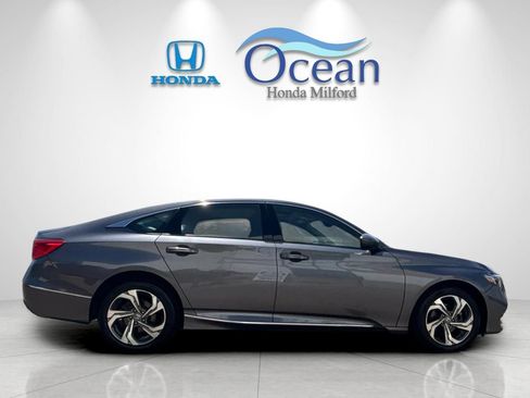 Used 2018 Honda Accord EX-L image 2