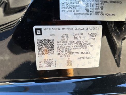 Certified 2021 Chevrolet Silverado 1500 LTZ w/ Technology Package image 58