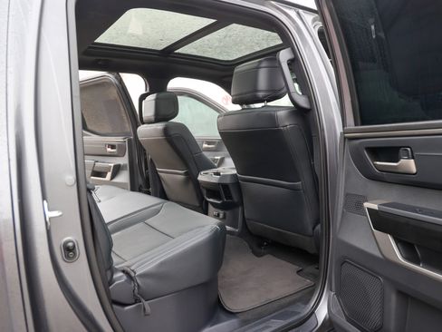 Used 2025 Toyota Tundra Limited w/ Power Package AWD/4WD image 33