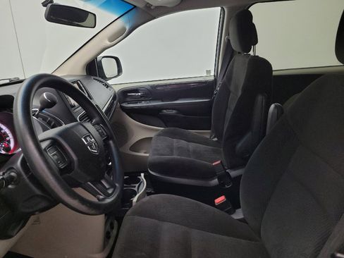 Used 2017 Dodge Grand Caravan SE w/ Power Window Group FWD image 17