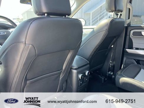 Used 2023 Ford Explorer XLT w/ Equipment Group 202A image 19