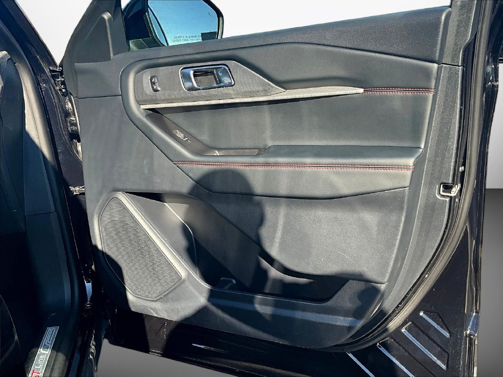 Used 2026 Ford Explorer ST-Line AWD/4WD image 30