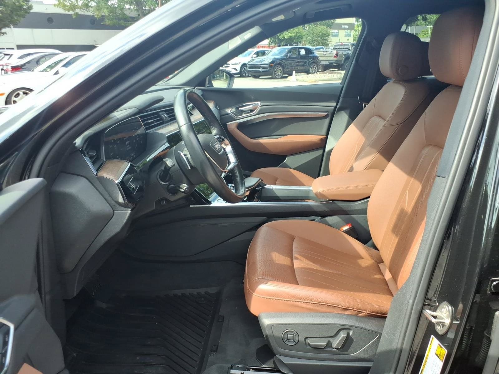 Used 2019 Audi e-tron Premium Plus AWD/4WD image 12