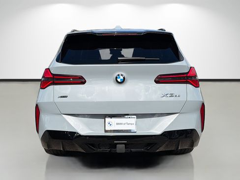 Used 2025 BMW X3 xDrive30i w/ Premium Package image 4