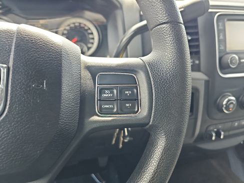 Used 2014 RAM 3500 Tradesman w/ Chrome Appearance Group RWD image 15