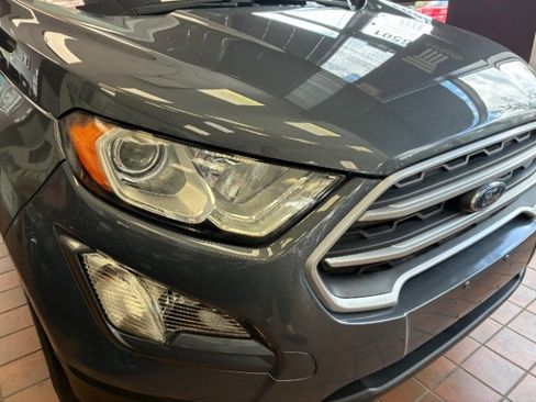 Used 2020 Ford EcoSport SE FWD image 2