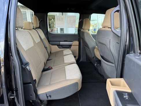 Used 2023 Ford F150 XLT image 19