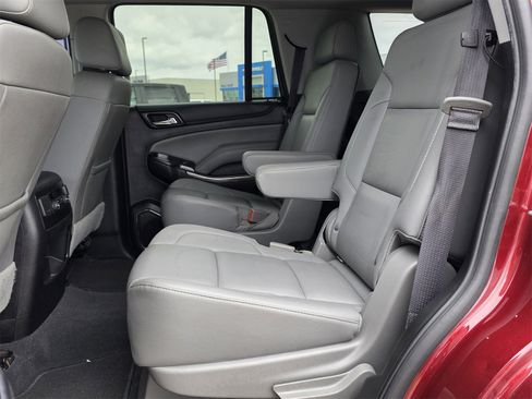 Used 2019 Chevrolet Tahoe LT image 17
