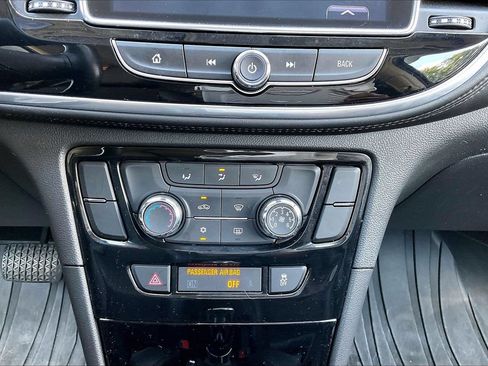 Used 2019 Buick Encore Preferred w/ Safety Package FWD image 17