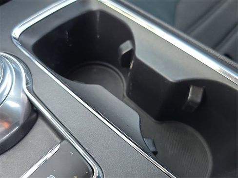 Used 2020 Ford Fusion SE image 26