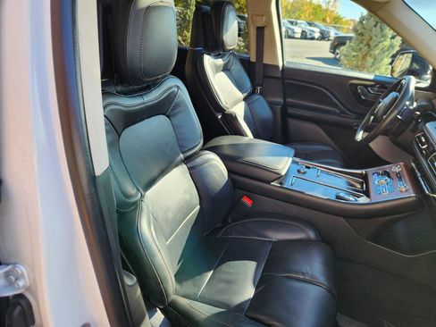 Certified 2023 Lincoln Aviator Grand Touring w/ Equipment Group 301A image 14