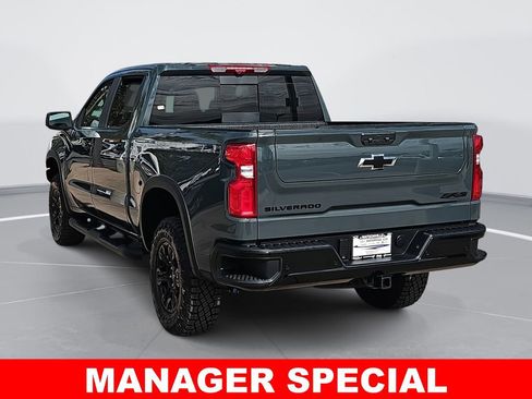 New 2026 Chevrolet Silverado 1500 ZR2 w/ Dark Appearance Package image 5