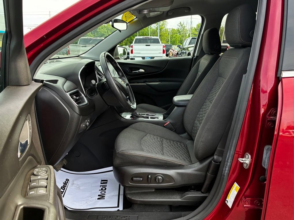 Used 2020 Chevrolet Equinox LT AWD/4WD image 8