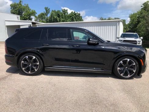 Used 2026 Cadillac Escalade IQ Sport 2 AWD/4WD image 4